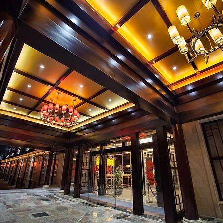 Hotel Shanghai City Osh Exterior photo