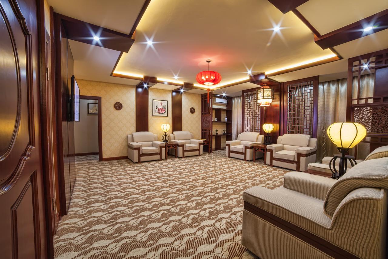 Hotel Shanghai City Osh Exterior photo